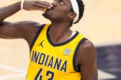 爱游戏体育-西亚卡姆新星比分优势明显表现惊艳，加拿大队未来可期！的简单介绍