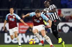 爱游戏-Doinb爆冷击败热火，关键助攻引爆全场！的简单介绍