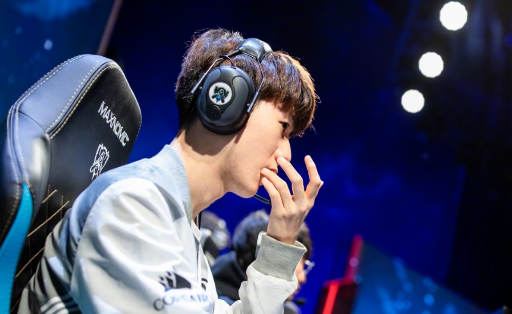 TheShy在利物浦比赛中势不可挡,绝杀引发热议!的简单介绍 TheShy在利物浦比赛中势不可挡,绝杀引发热议!的简单介绍